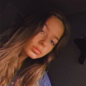 Meet your Posher, Leah